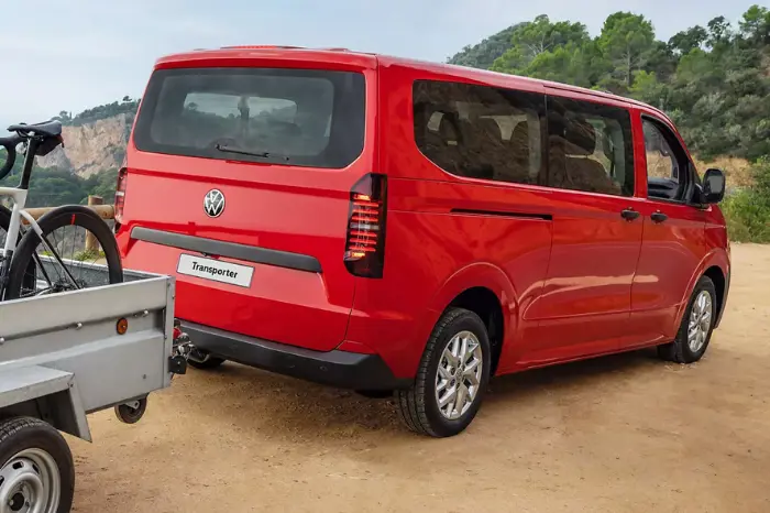 Gallery Carousel E Transporter Kombi Block 5 01