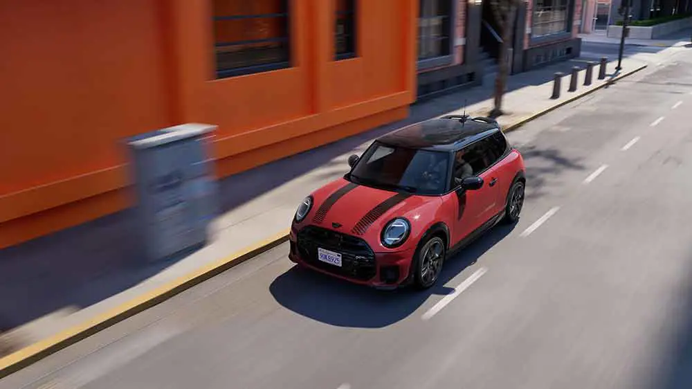 The New MINI Cooper 3 Door Exterior 1000X562 V1