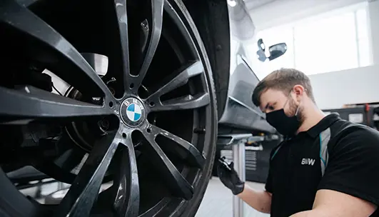 Components-CTA-Panels-531x304-Desktop-BMW-Workshop-2