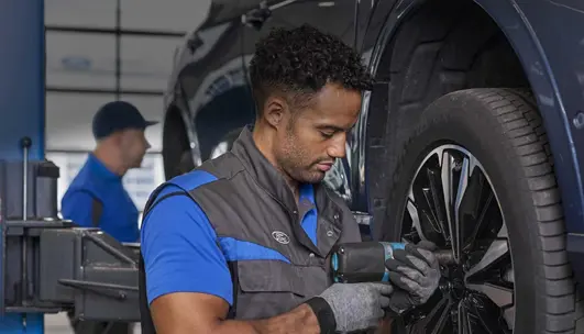 Components CTA Panels 531X304 Desktop Ford Service 3