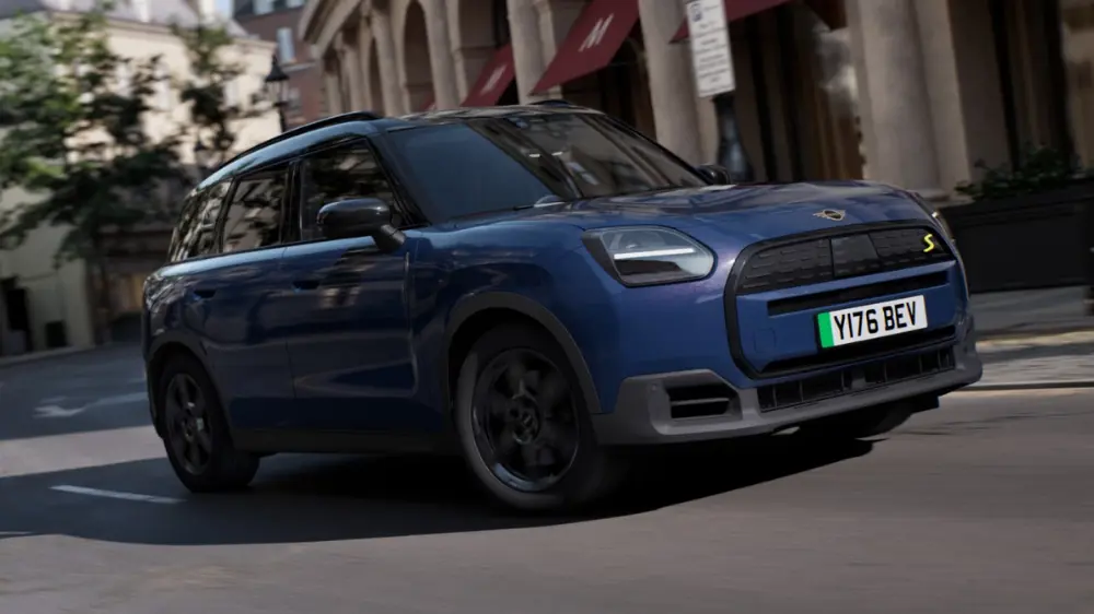 Featured Content Block Countryman Midnight Edition Block 2