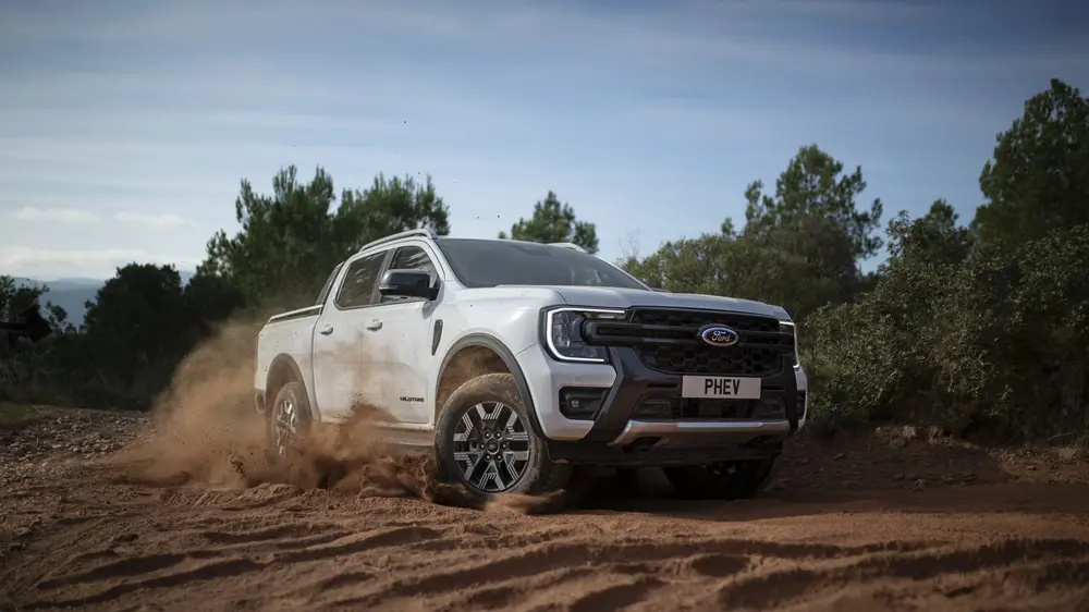 2023 FORD RANGER White