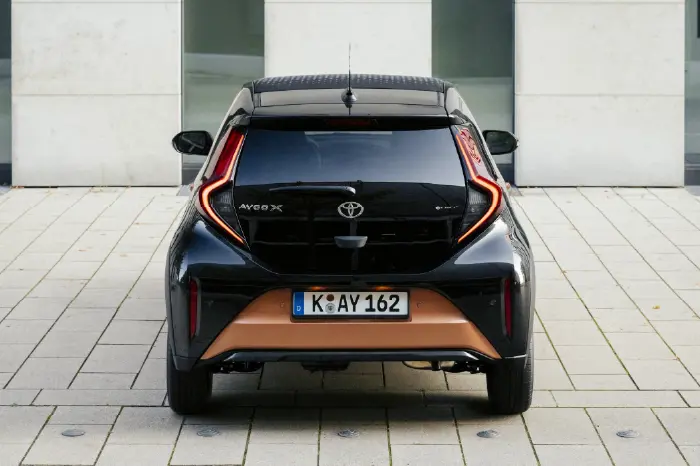 DS 2641 Components Gallery Carousel X Hybrid 03 Gallery Carousel 700X466