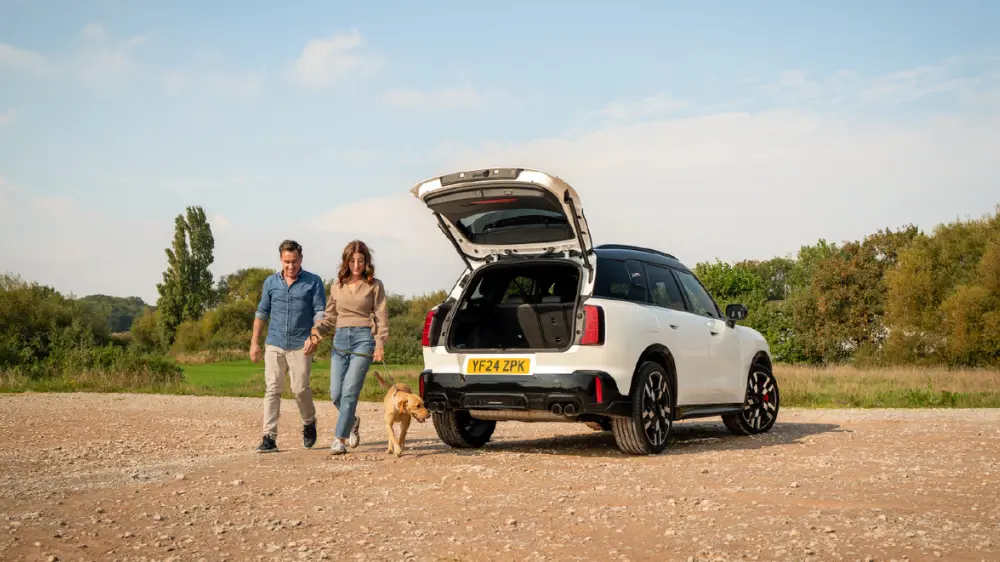 Featured Content Block MINI John Cooper Works Countryman All4 Block 6